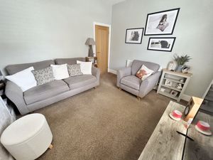 Lounge- click for photo gallery